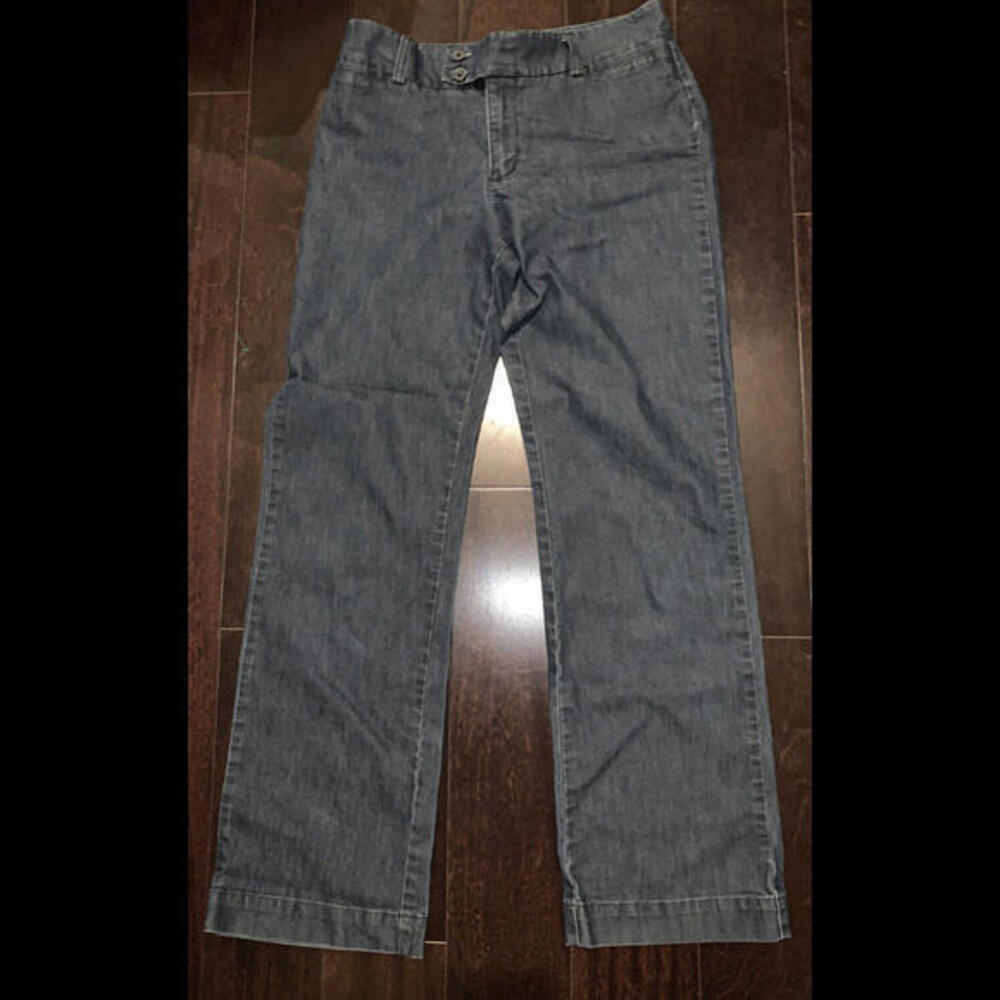 LEE NATURAL STRAIGHT LEG BLUE JEANS WOMENS SIZE 6 MEDIUM‎ Just Bellow The Waist